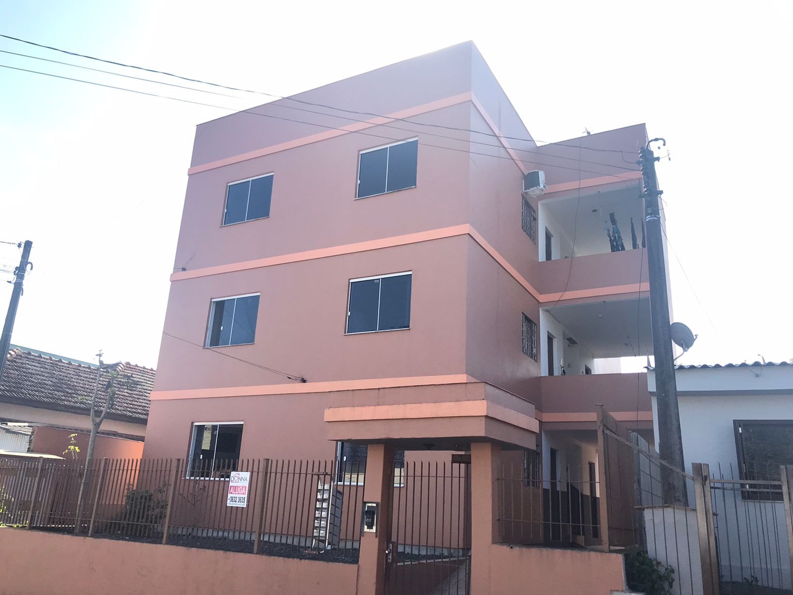 Apartamento no segundo andar no bairro ferroviário