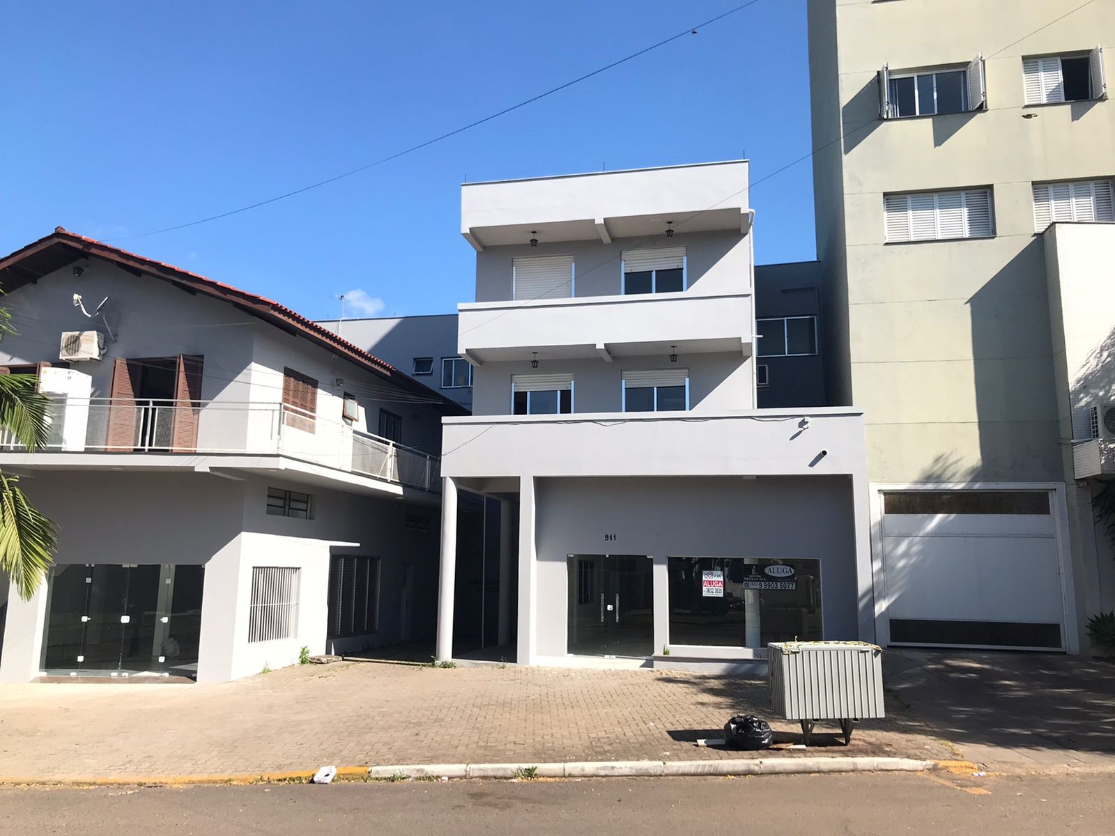 Sala Comercial localizada na Via II