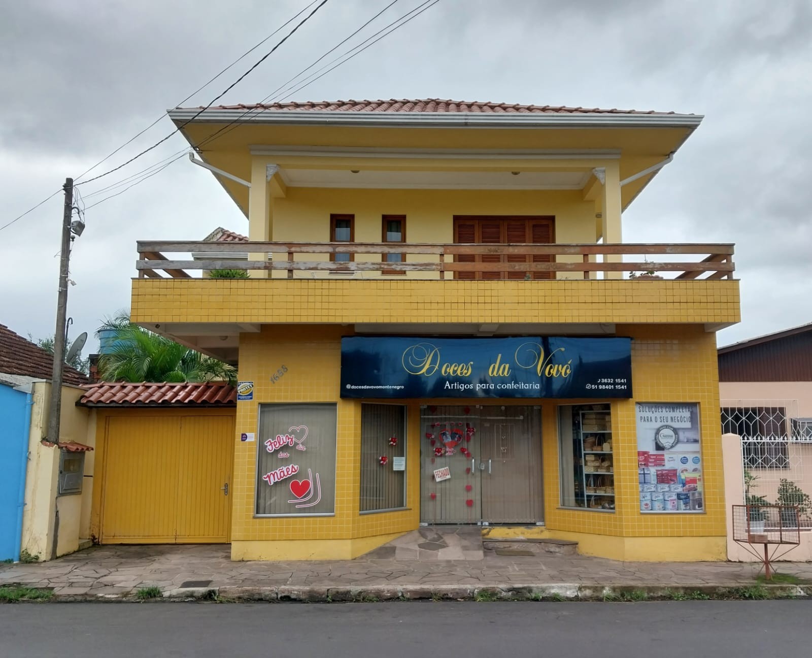 Imóvel comercial e residencial à venda na Rua Bento Gonçalves  no centro de Montenegro