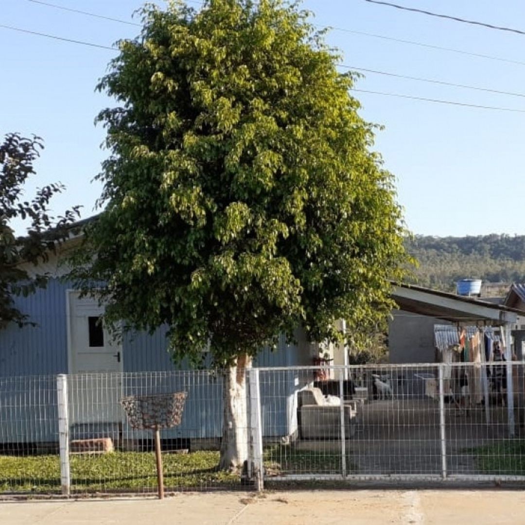 Casa com três quartos no bairro Santo Antônio em Montenegro 
