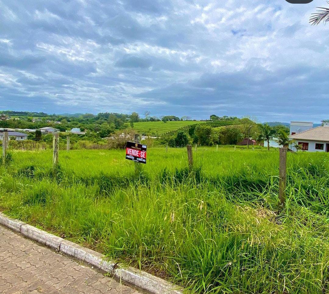 Terreno plano em Pareci Novo - Jardins do Pareci (13 x 30).