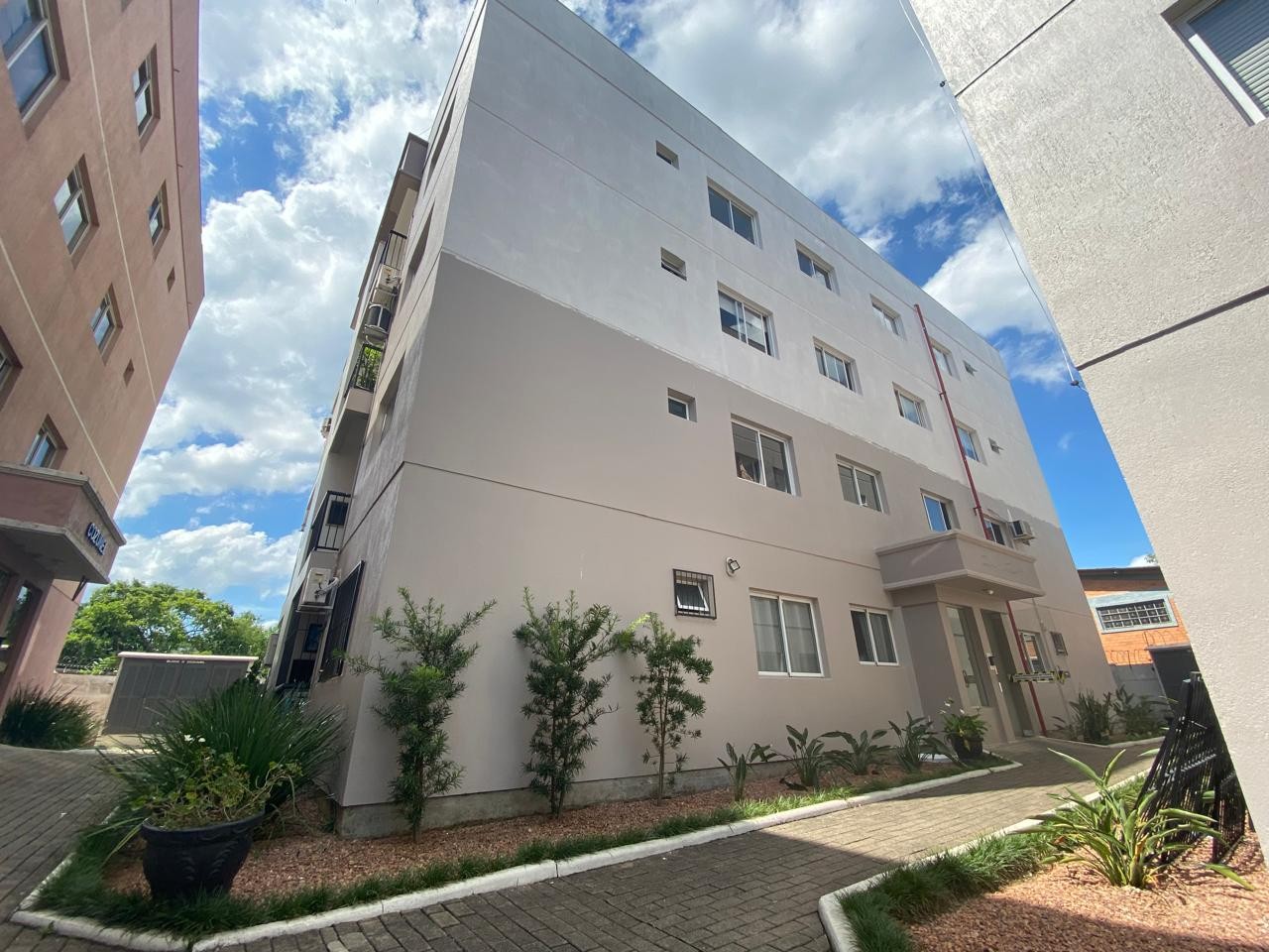 Apartamento de 2 dormitórios no Residencial 7 Ilhas