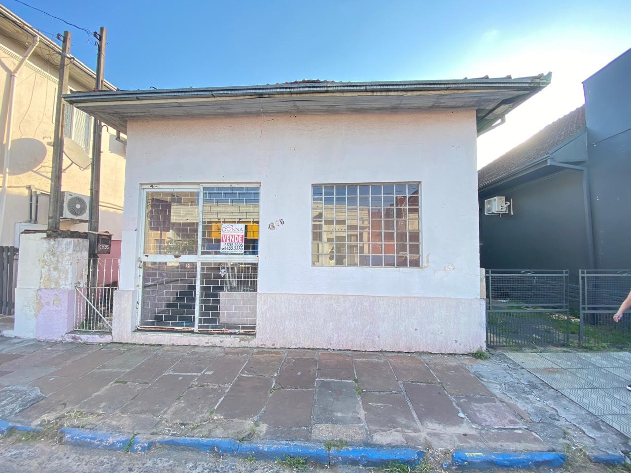 Prédio Comercial na Rua Capitão Cruz em Montenegro
