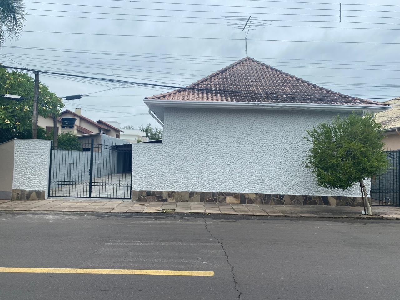 Casa no centro com 3 dormitórios