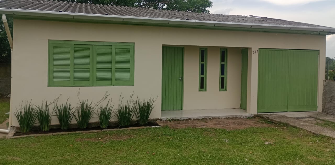 Casa de alvenaria com 2 dormitórios no Bairro Rui Barbosa