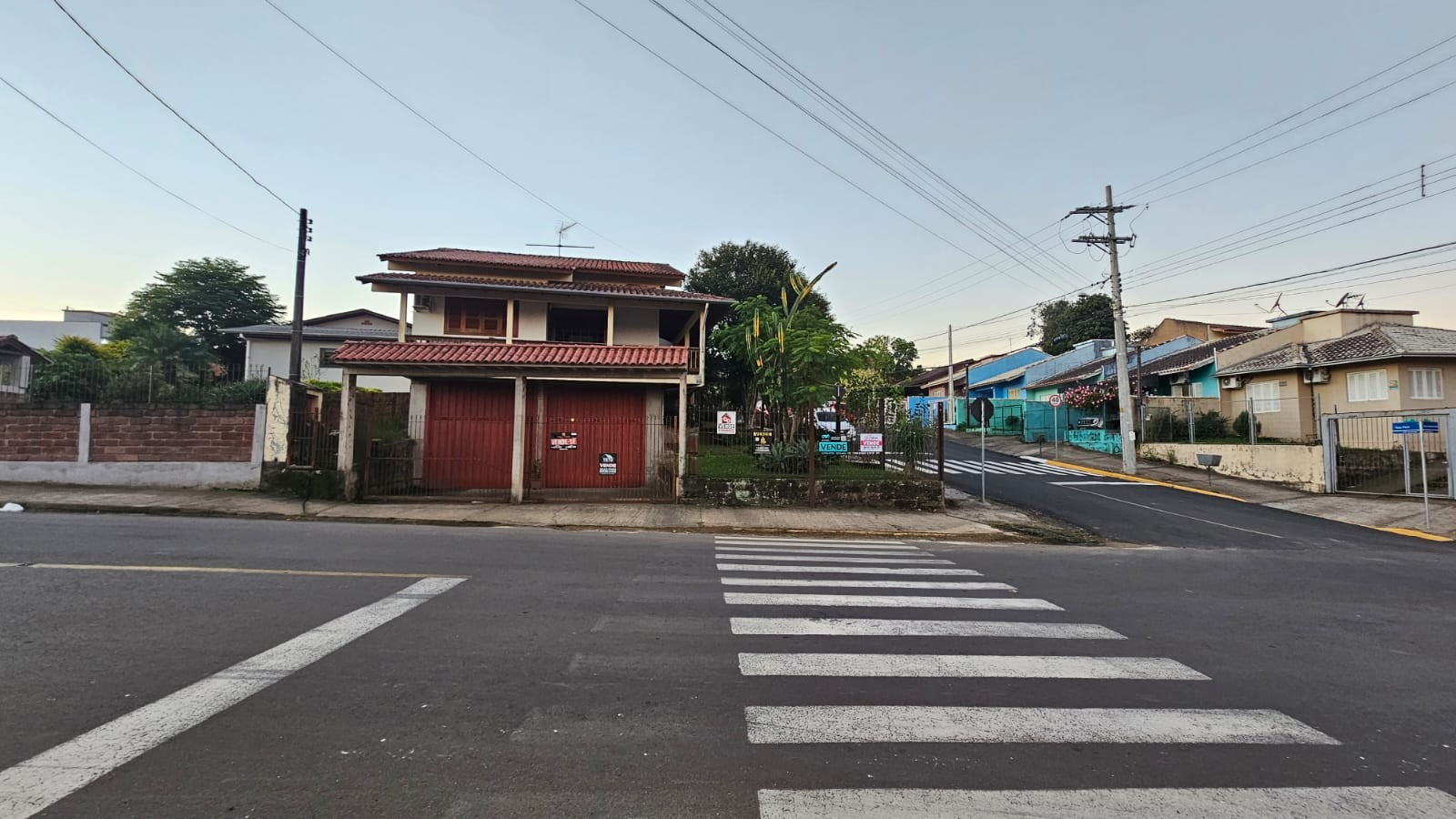Casa espaçosa no Bairro Santa Rita 