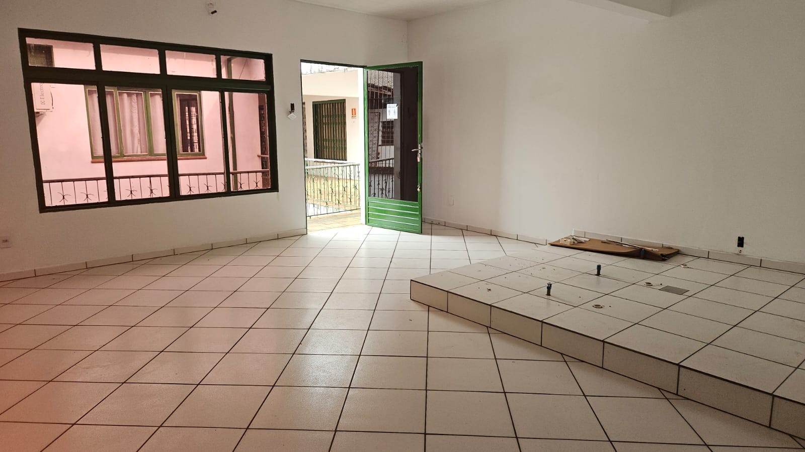 Sala Comercial na Galeria Steffen ( sala 09)
